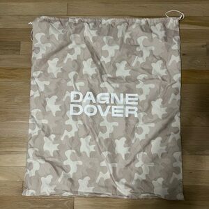 DAGNE Dover dust cover XL (2 available!)